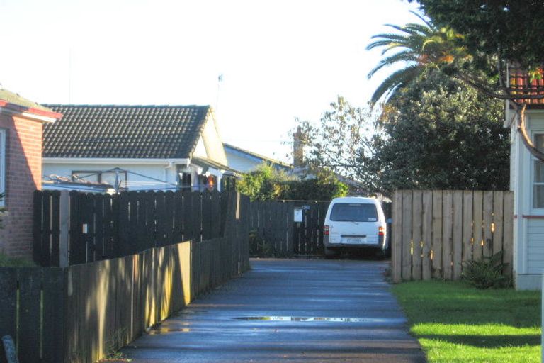 Photo of property in 15a Avis Avenue, Papatoetoe, Auckland, 2025