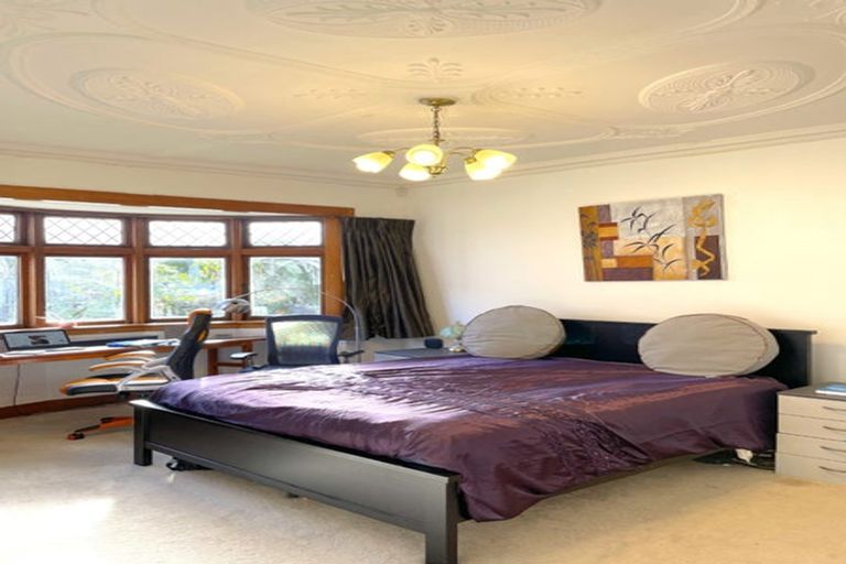 Photo of property in 17 Ranelagh Street, Karori, Wellington, 6012