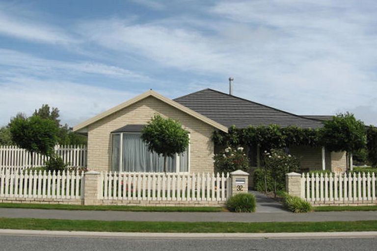 Photo of property in 32 Tosswill Road, Prebbleton, 7604