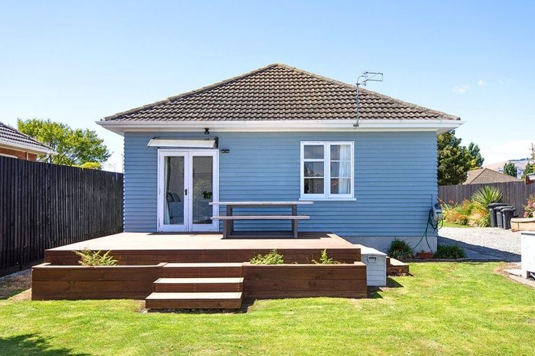 Photo of property in 35 Tilford Street, Woolston, Christchurch, 8062