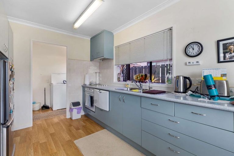 Photo of property in 1/12 Wellington Street, Papakura, 2110