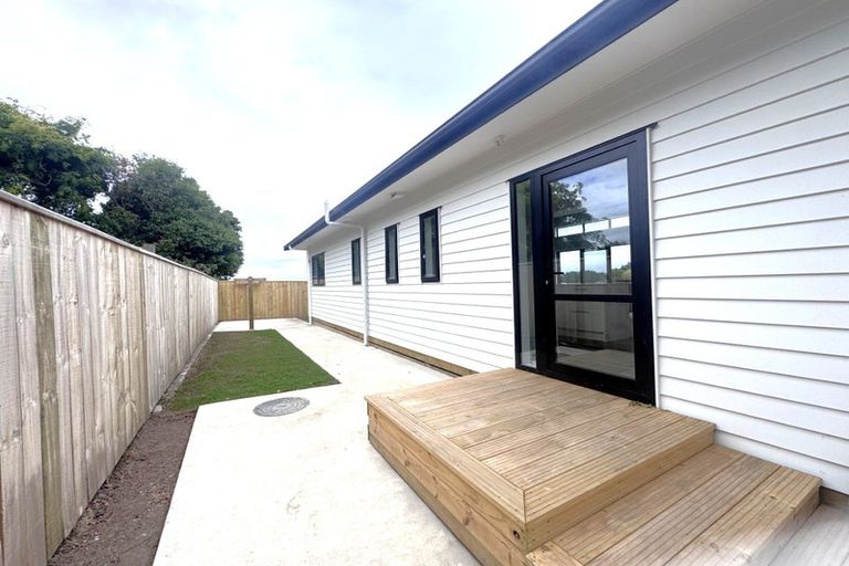 Photo of property in 10 Phillips Street, Sanson, 4817