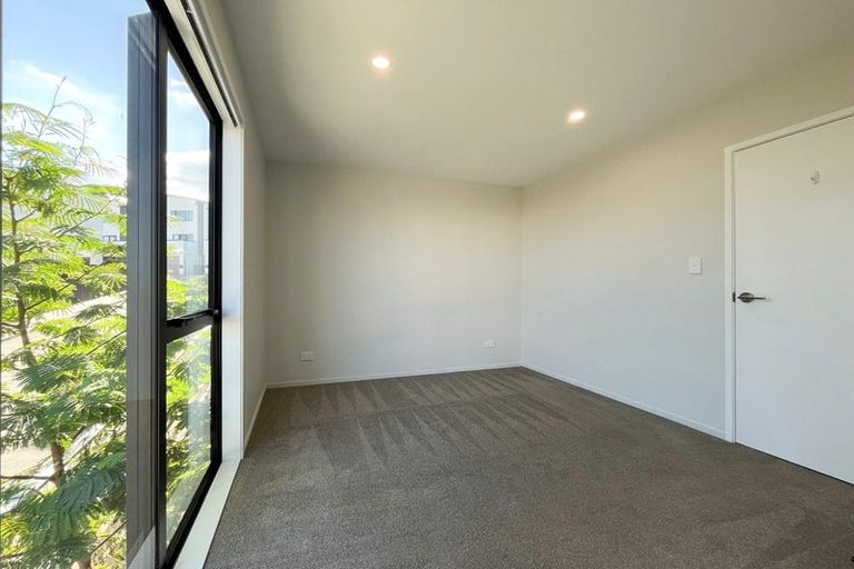 Photo of property in 29 Tima Lane, Mangere Bridge, Auckland, 2022
