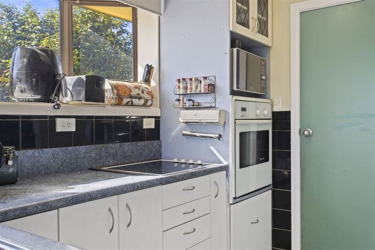 Photo of property in 20 Pateke Place, Bromley, Christchurch, 8062