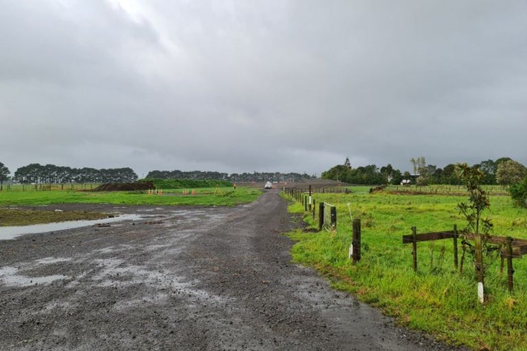 Photo of property in 32 Airport Drive, Bell Block, New Plymouth, 4373