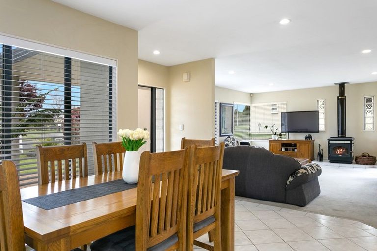 Photo of property in 9 Robinson Terrace, Rangatira Park, Taupo, 3330