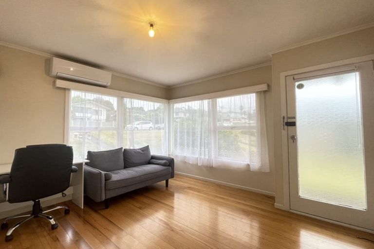 Photo of property in 8/12 Raines Avenue, Forrest Hill, Auckland, 0620