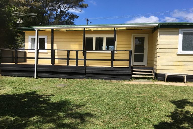 Photo of property in 1/27 Forest Hill Road, Henderson, Auckland, 0612