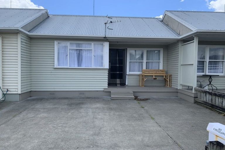 Photo of property in 1/72 Bridge Street, Bulls, 4818