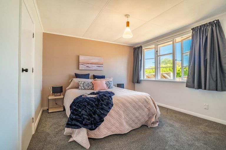 Photo of property in 25 Ashmore Street, Halfway Bush, Dunedin, 9010