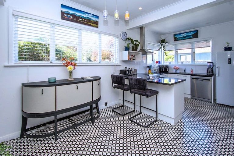 Photo of property in 35 Tilford Street, Woolston, Christchurch, 8062