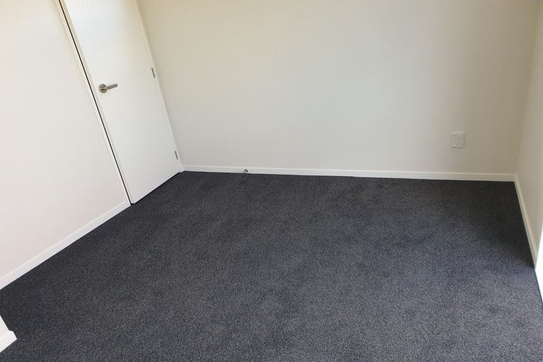 Photo of property in 77 Bellbird Street, Papakura, 2110
