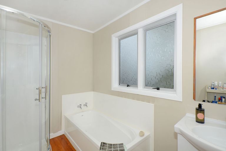 Photo of property in 108 Station Road, Te Kamo, Whangarei, 0112