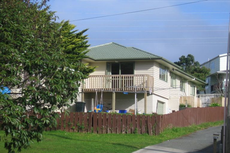 Photo of property in 271 Triangle Road, Massey, Auckland, 0614
