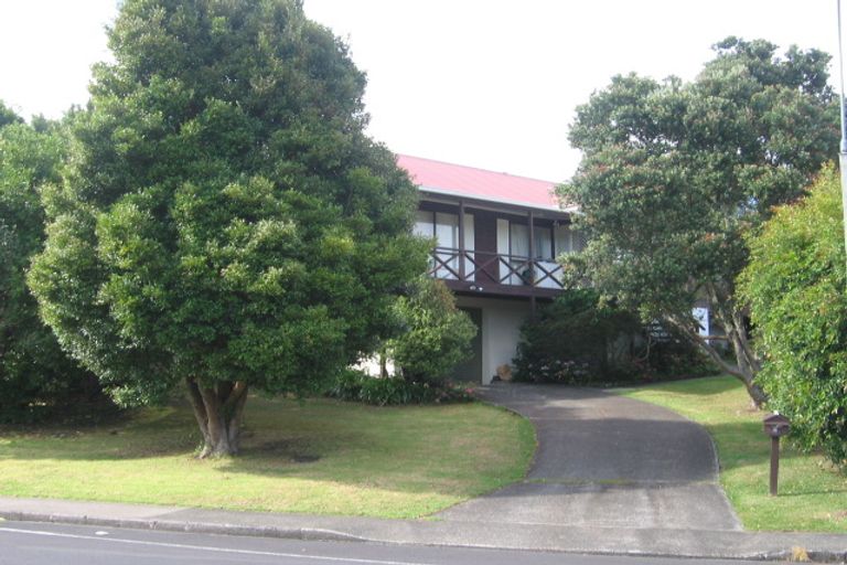 Photo of property in 81 Moore Street, Hillcrest, Auckland, 0627