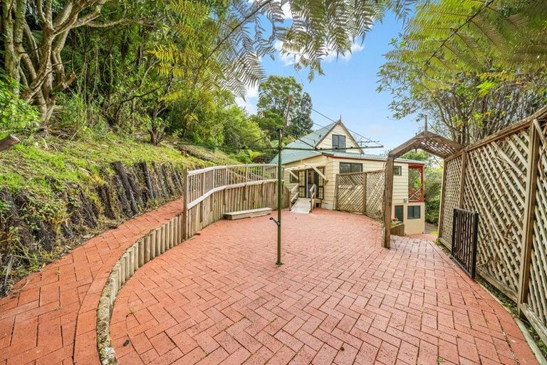 Photo of property in 79 Sunbrae Drive, Silverstream, Upper Hutt, 5019