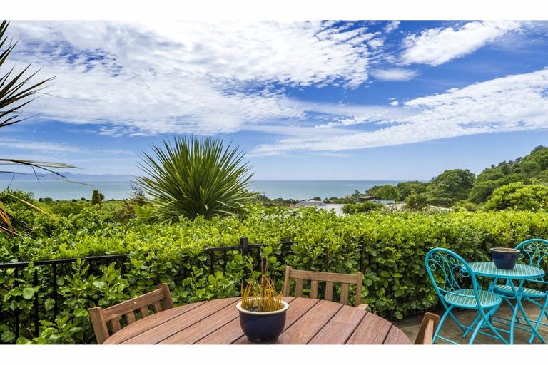 Photo of property in 2 Kowhatu Grove, Pohara, Takaka, 7183