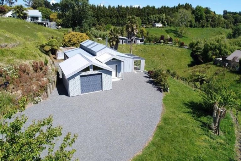 Photo of property in 383 Kaitemako Road, Welcome Bay, Tauranga, 3175