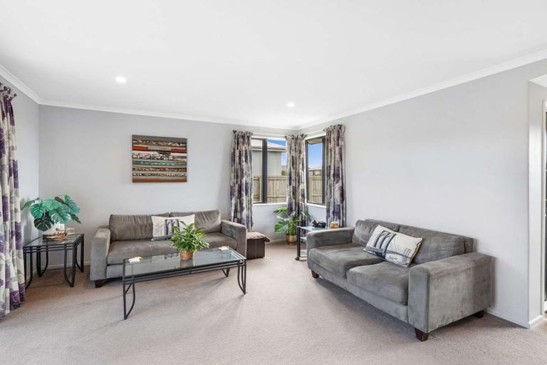 Photo of property in 14 Portchester Street, Aranui, Christchurch, 8061