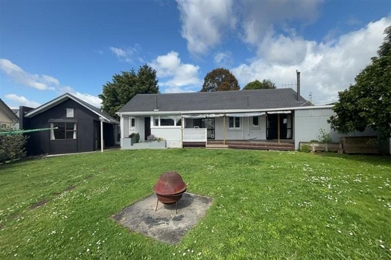 Photo of property in 16 Cairnfield Road, Kensington, Whangarei, 0112