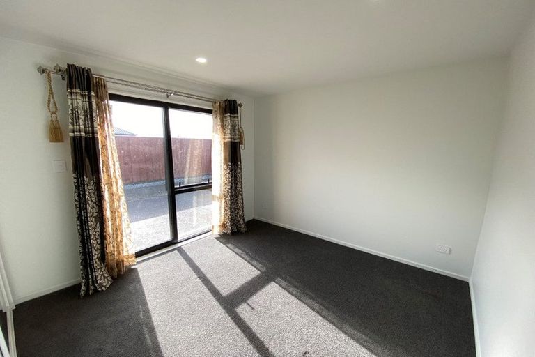 Photo of property in 6 Crosado Place, Rolleston, 7614