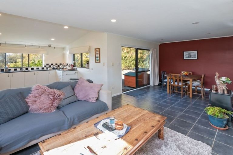 Photo of property in 35 Potts Road, Whitford, Howick, 2571