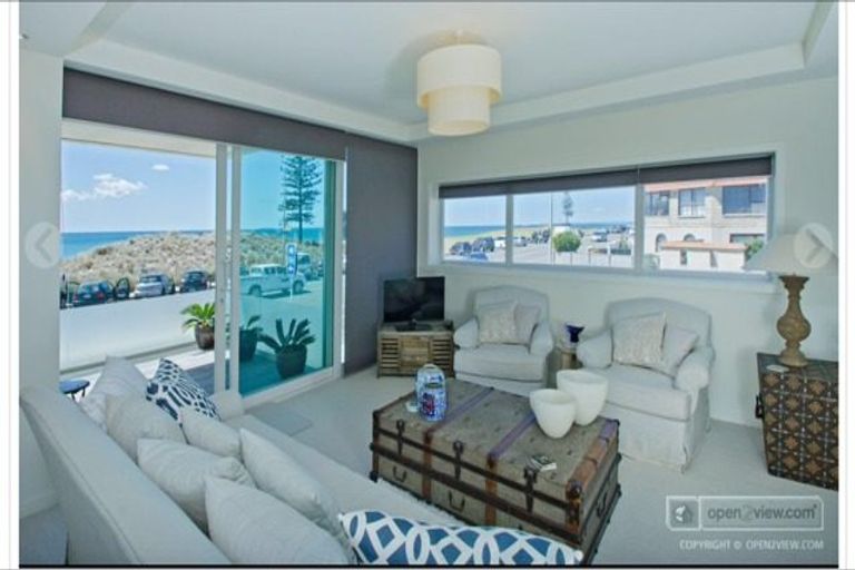 Photo of property in 2/154 Marine Parade, Mount Maunganui, 3116