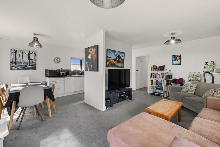 Photo of property in 3/569 Maunganui Road, Mount Maunganui, 3116