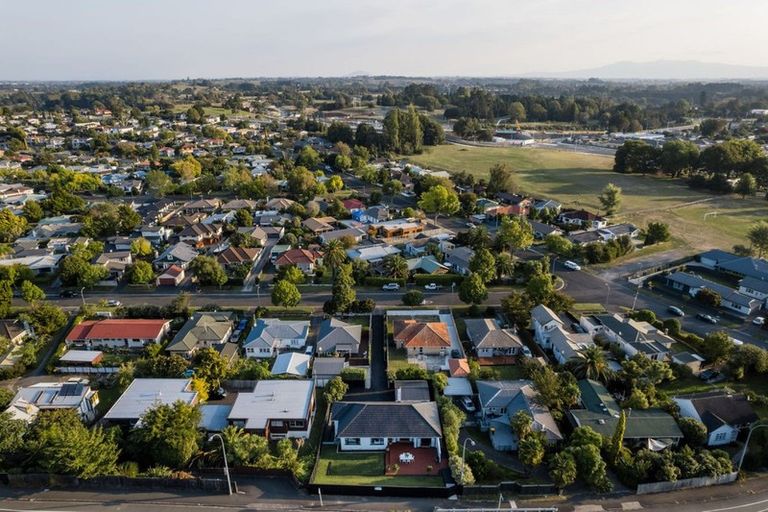 Photo of property in 9a Bretton Terrace, Hillcrest, Hamilton, 3216