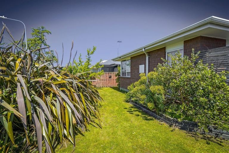 Photo of property in 15 Clydesdale Street, Woolston, Christchurch, 8062
