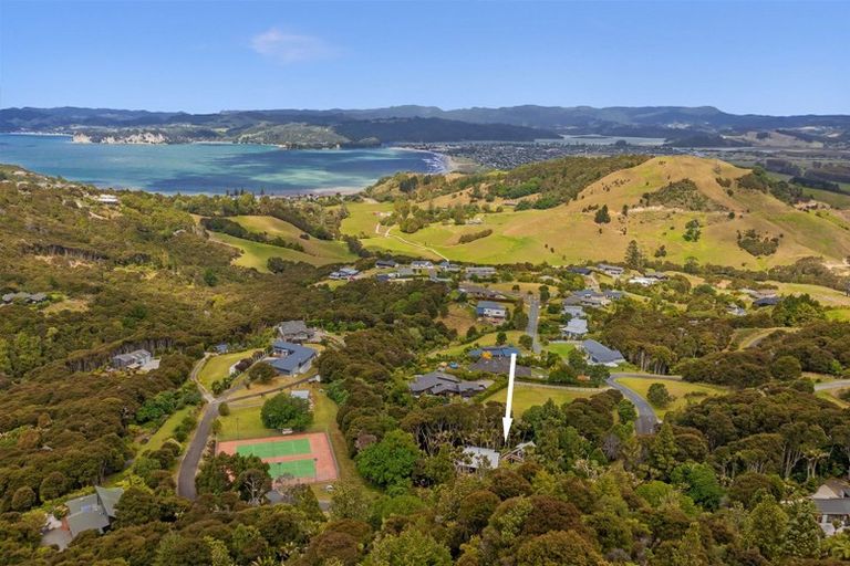 Photo of property in 68 Tarapatiki Drive, Whitianga, 3510