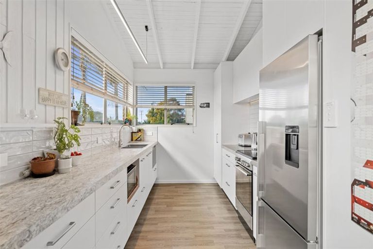 Photo of property in 624a Papamoa Beach Road, Papamoa Beach, Papamoa, 3118