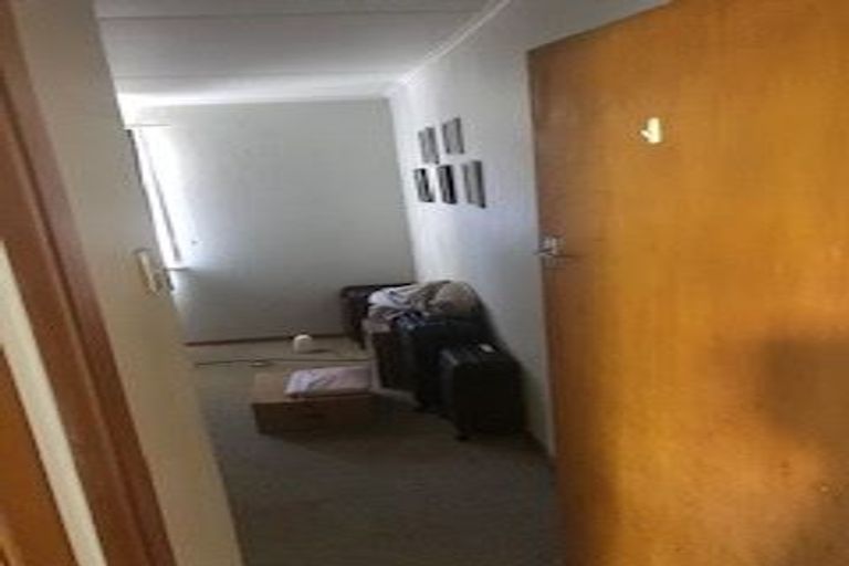 Photo of property in 437 Featherston Street, Palmerston North, 4414