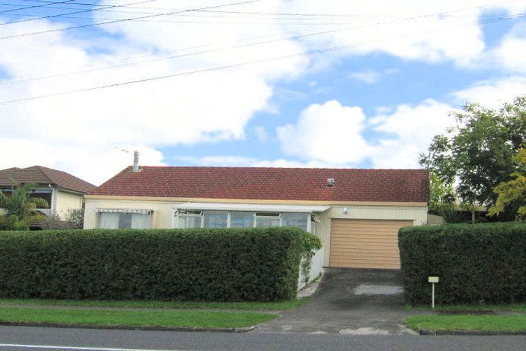 Photo of property in 2/135 Bucklands Beach Road, Bucklands Beach, Auckland, 2012