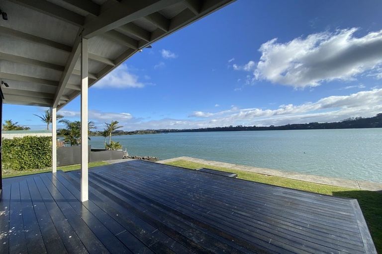 Photo of property in 62 The Terrace, Herald Island, Auckland, 0618