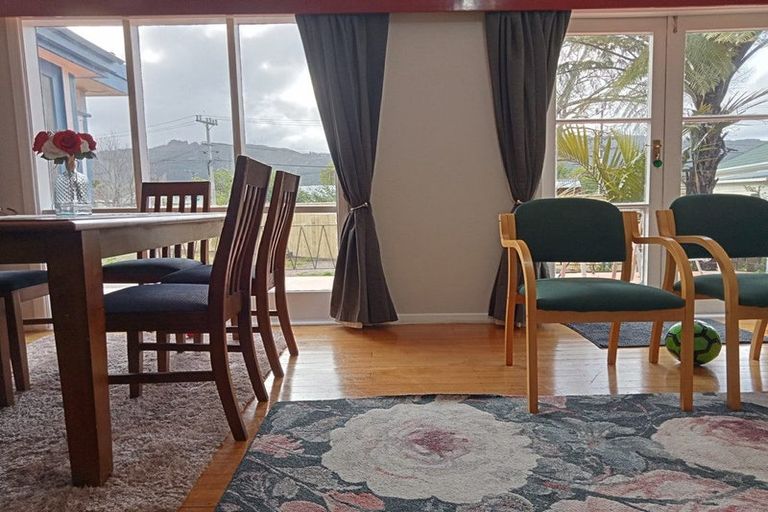 Photo of property in 2 Somme Road, Silverstream, Upper Hutt, 5019