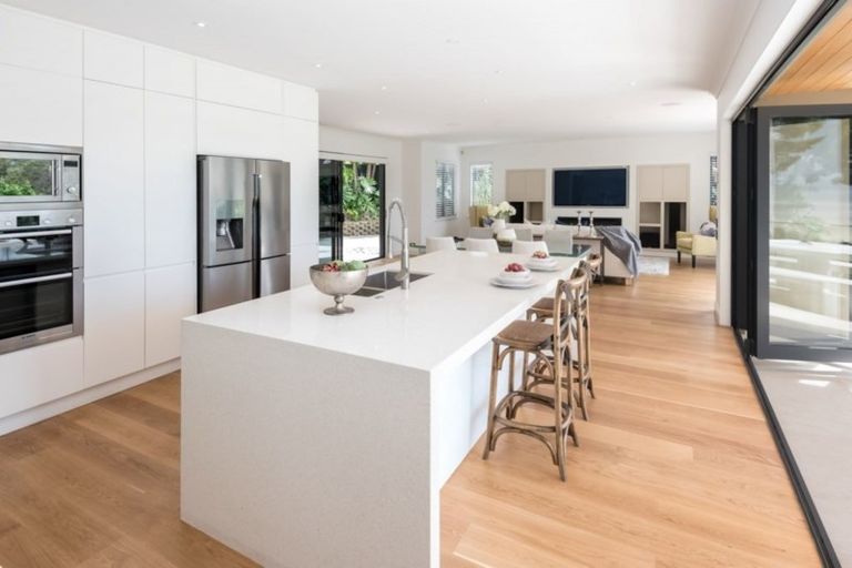 Photo of property in 88 Cockle Bay Road, Cockle Bay, Auckland, 2014