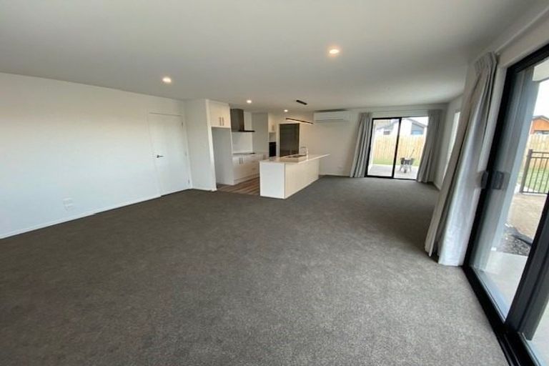 Photo of property in 5 Cabbage Close, Halswell, Christchurch, 8025