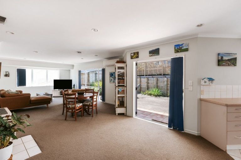 Photo of property in 275a Range Road, Papamoa Beach, Papamoa, 3118