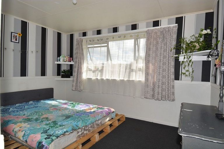 Photo of property in 23 Newbie Street, Heidelberg, Invercargill, 9812