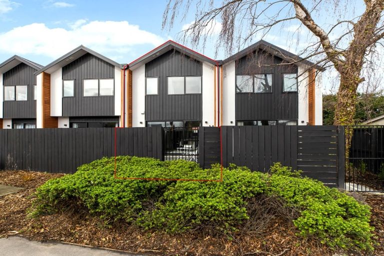 Photo of property in 2/140 Saint Albans Street, St Albans, Christchurch, 8014