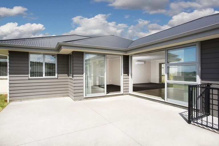 Photo of property in 6d Pyne Crescent, Pokeno, 2402
