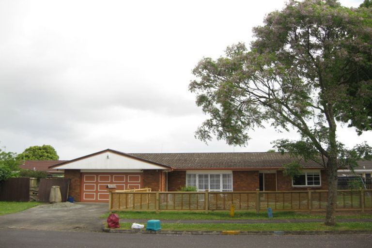 Photo of property in 24 Ross Martin Court, Conifer Grove, Takanini, 2112