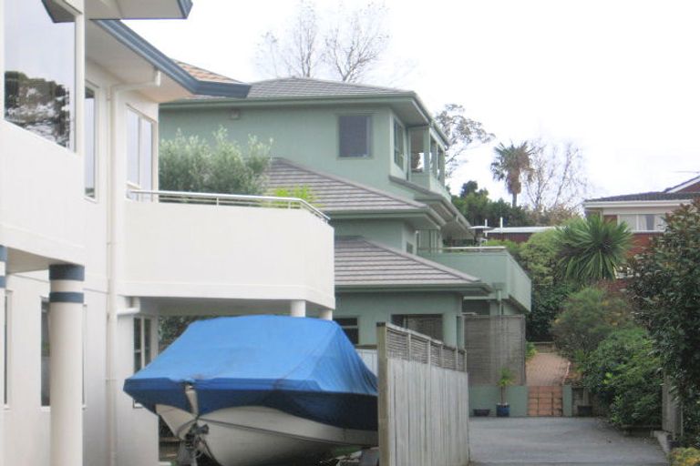 Photo of property in 1/49 Hastings Road, Mairangi Bay, Auckland, 0630