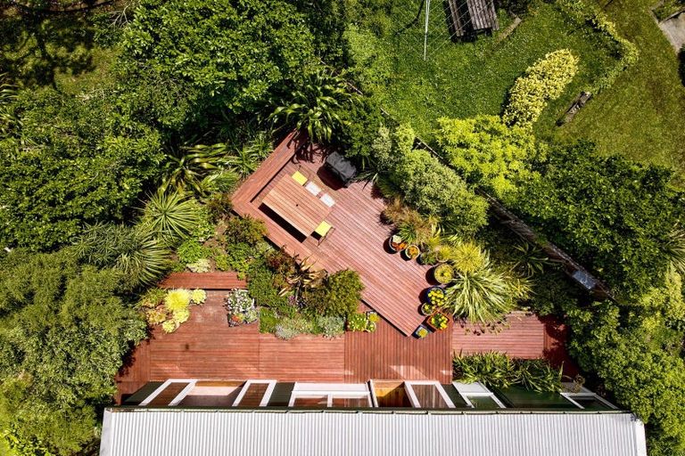 Photo of property in 4 Huntleigh Park Way, Ngaio, Wellington, 6035