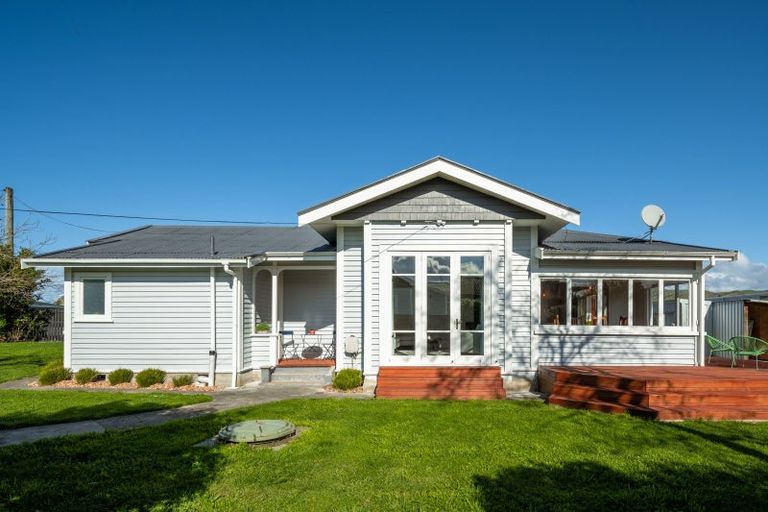 Photo of property in 3086 State Highway 1, Riverlands, Blenheim, 7274