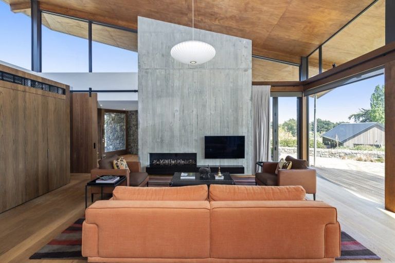 Photo of property in 7 Kitcheners Knoll Road, Kennedys Bush, Christchurch, 8025