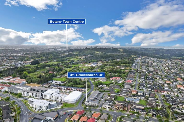 Photo of property in 3/1 Gracechurch Drive, Flat Bush, Auckland, 2016