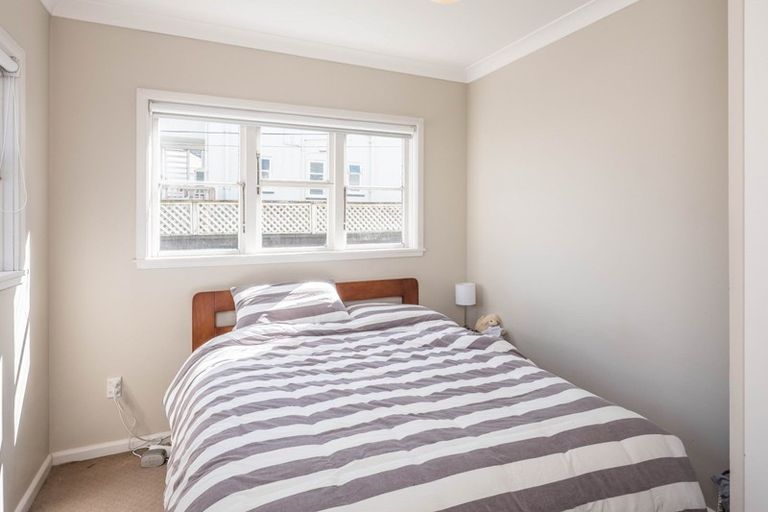 Photo of property in 122 Hamilton Road, Hataitai, Wellington, 6021