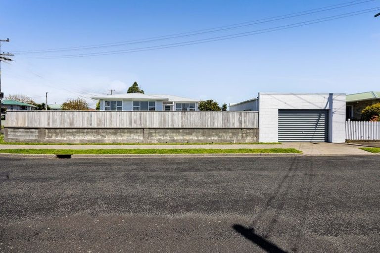 Photo of property in 7 Rosendale Avenue, Spotswood, New Plymouth, 4310